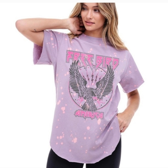 zutter Tops - 🌟 Lavender Free Bird America Vintage Graphic Top